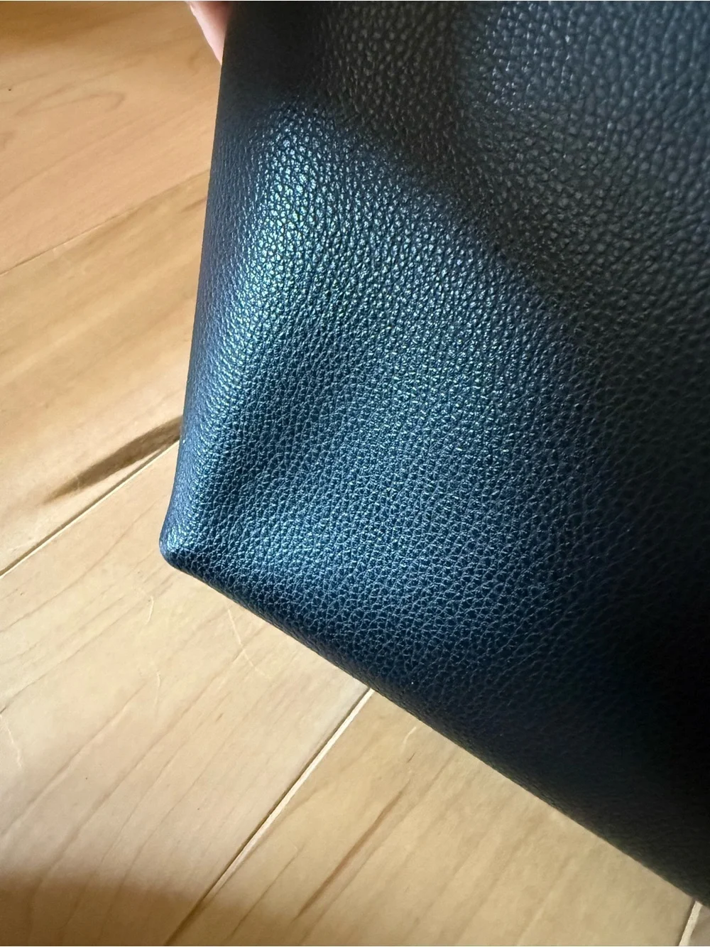 Kate Spade New York All Day Large Tote in black pebbled leather